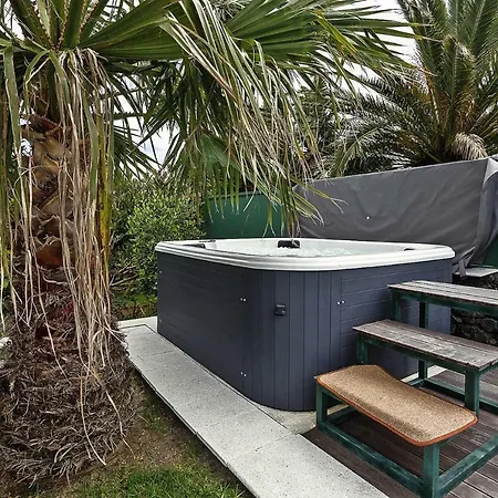 Holiday Homes Quinta De Santa Barbara Lagoa Pdl01016 Fya בית נופש